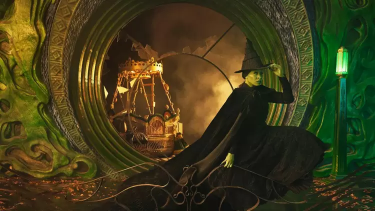 Elphaba (Cynthia Erivo)