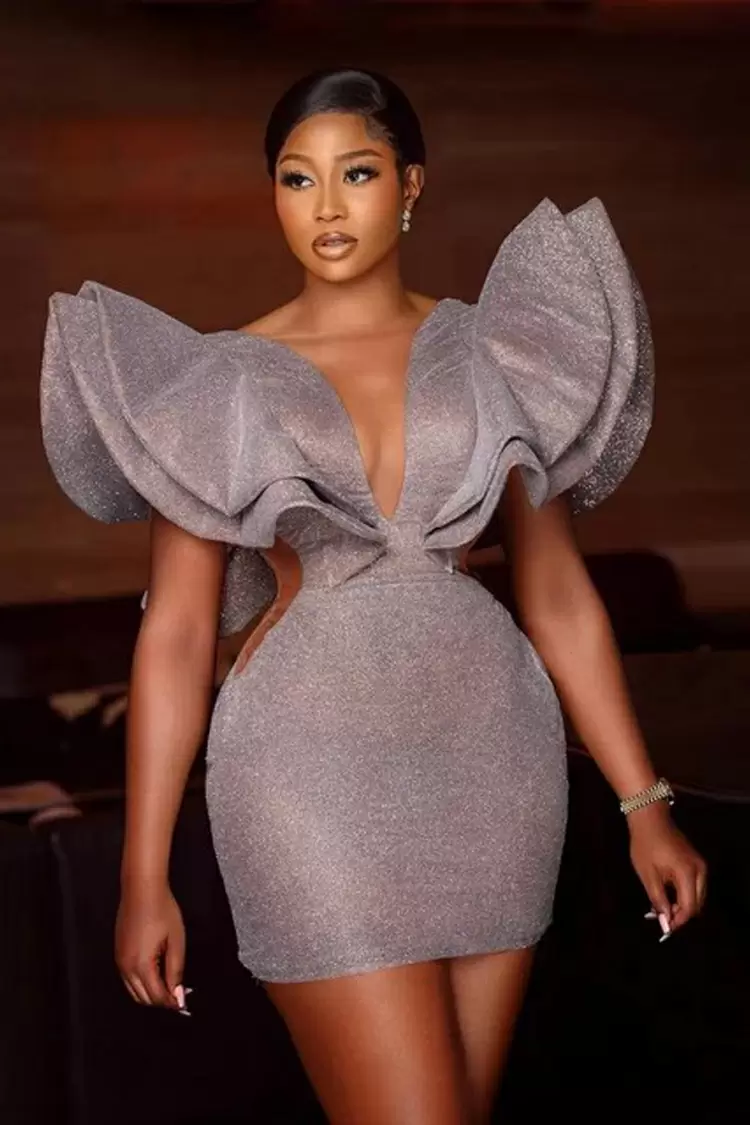 This extremely designed evening gown are truly flattering and feature exaggerated cuffs that make them the brightest presence in any crowd.