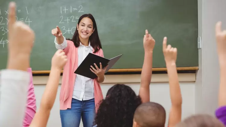 I like to be a teacher.