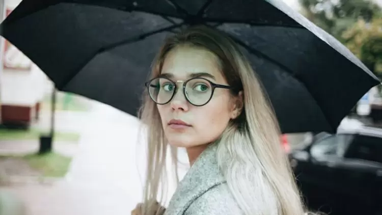 Mild feelings of unease.